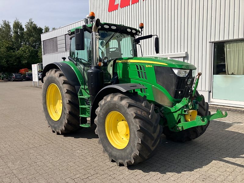 John Deere 6215 R