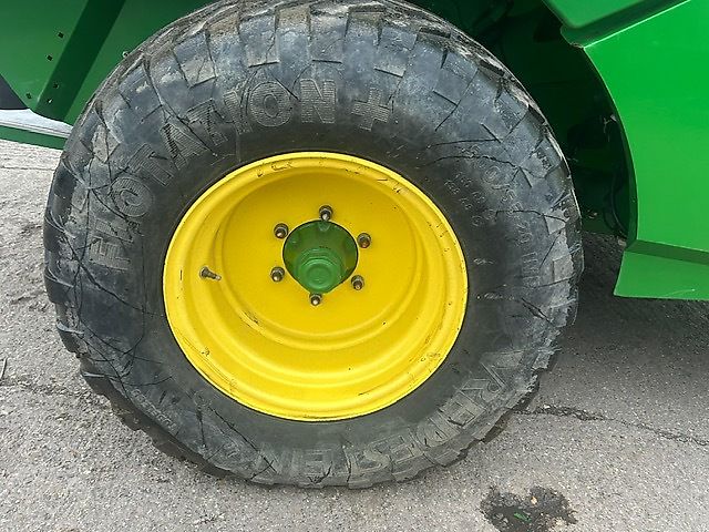 John Deere 960