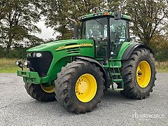 John Deere 7920
