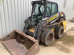 New Holland L218
