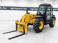 JCB 531-70 Joystcik, air con, Powershift, pallet fork, Q-fit, MAXTRAC differential