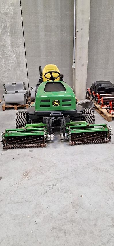 John Deere 2653B - 1 kopen,1 gratis erbij !