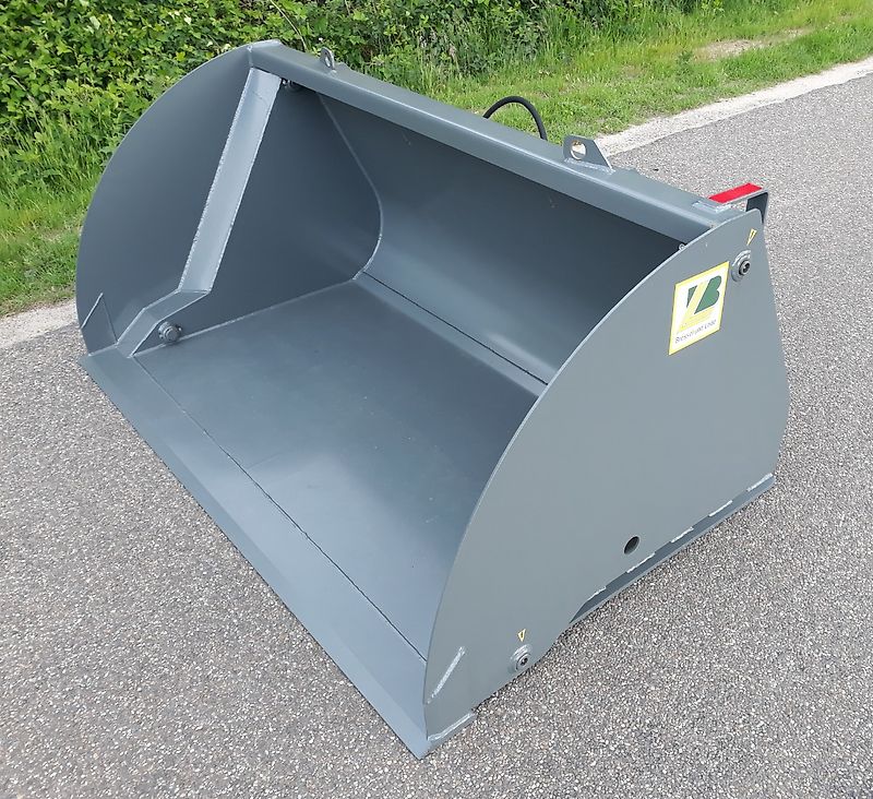 Bressel und Lade Hochkippschaufel L66