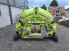 Claas Orbis 900