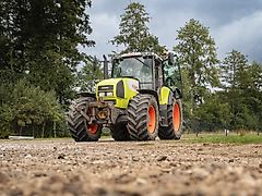 Claas ARES 696 RZ
