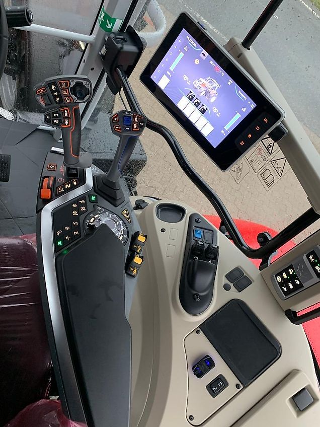 Massey Ferguson 6S.180 Dyna-VT Exclusive