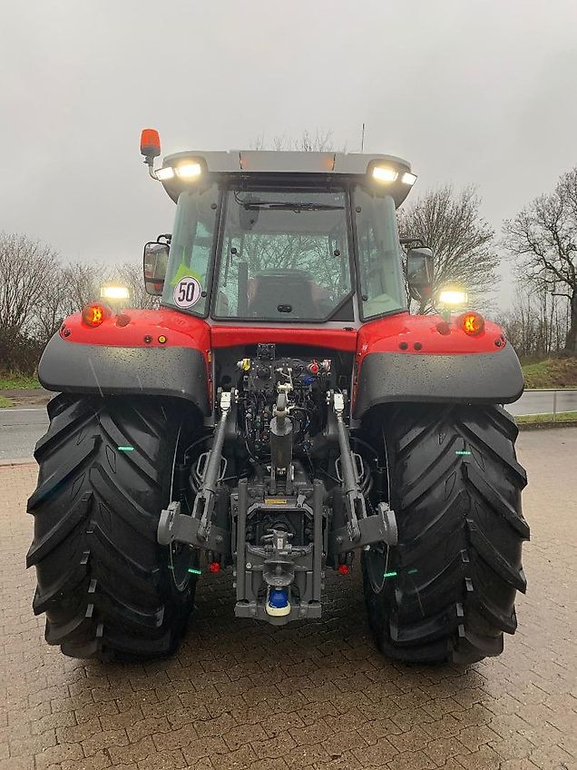 Massey Ferguson 6S.180 Dyna-VT Exclusive