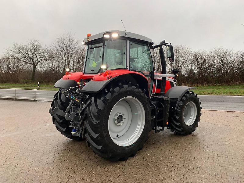 Massey Ferguson 6S.180 Dyna-VT Exclusive