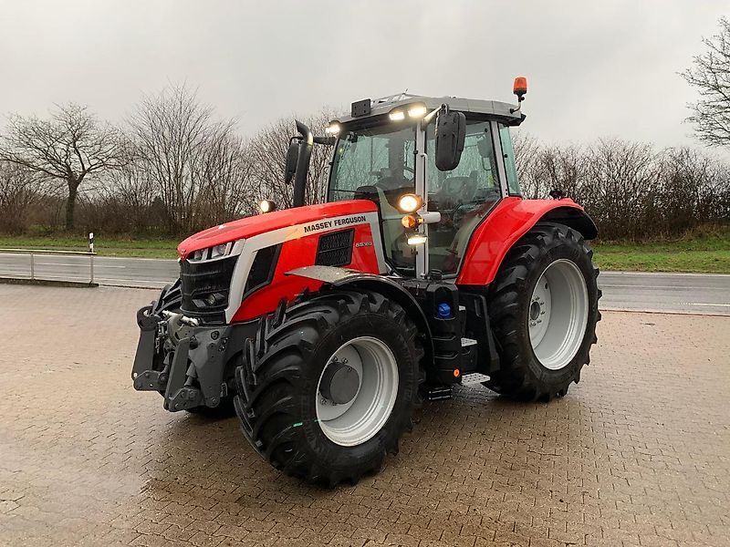 Massey Ferguson 6S.180 Dyna-VT Exclusive
