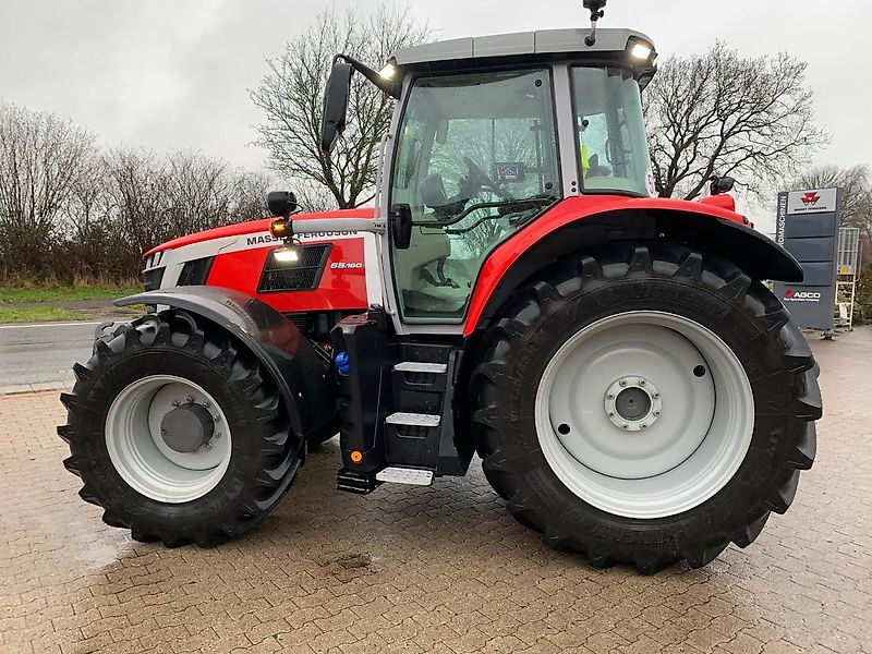 Massey Ferguson 6S.180 Dyna-VT Exclusive