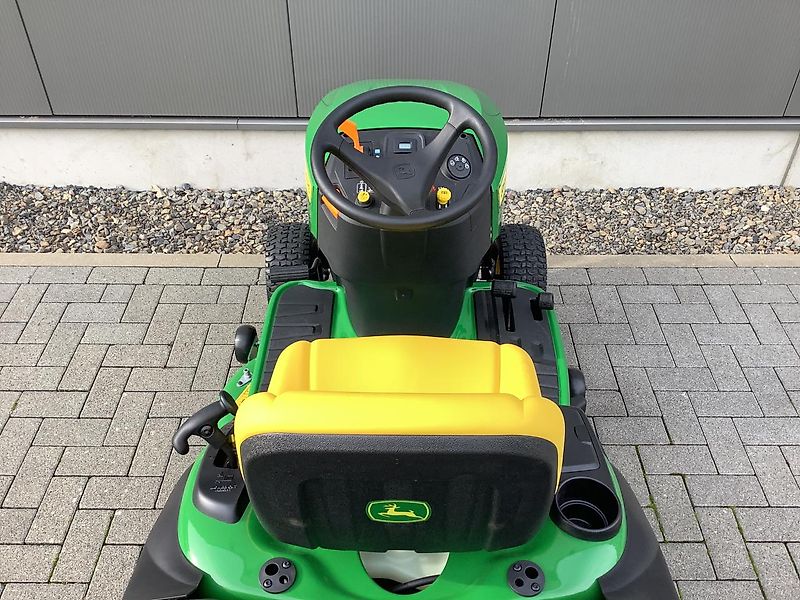 John Deere X167R