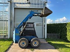 Bobcat 825