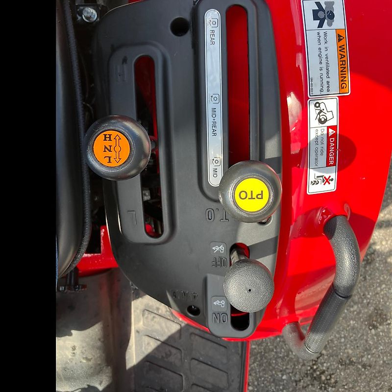 TYM T265 NH Worker mit Frontlader