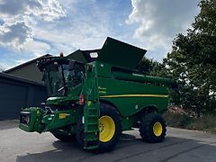 John Deere S790