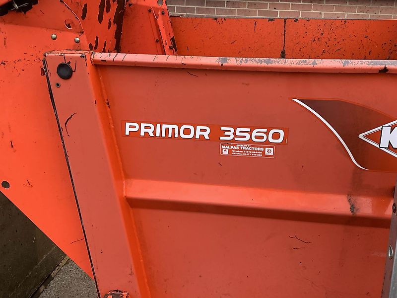Kuhn USED Kuhn Primor 3560 Bale Shredder/ Feeder For Sale