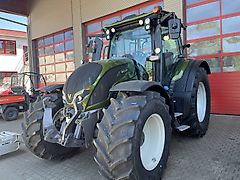 Valtra N 155D Forst m. Rüfa