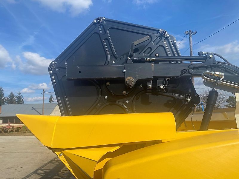 New Holland 35V Varifeed