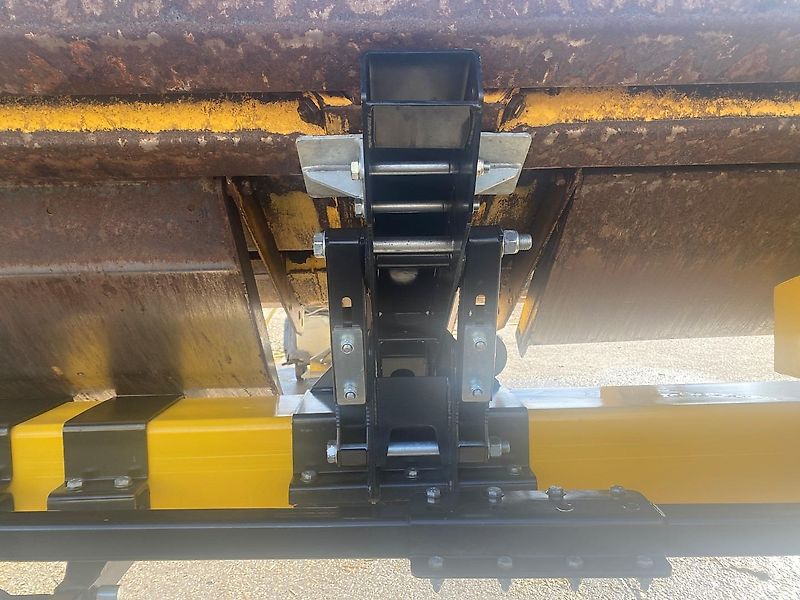 New Holland 35V Varifeed