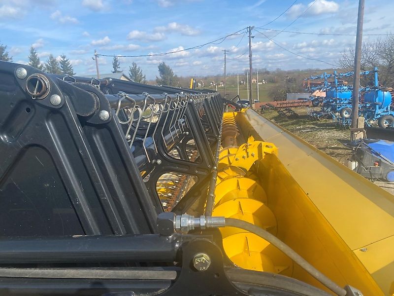 New Holland 35V Varifeed