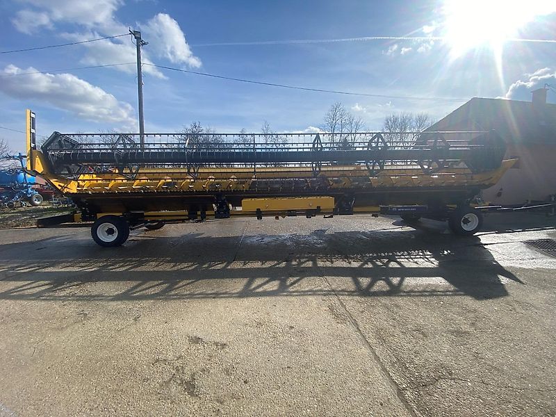 New Holland 35V Varifeed