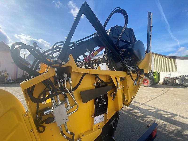 New Holland 35V Varifeed