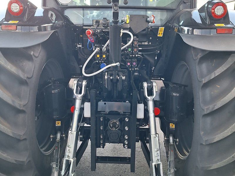 Deutz-Fahr 6125 C RV Shift "Warrior Schwarz"