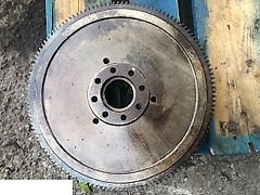 Deutz f4l1011 - Koło Zamachowe (Części zamienne)