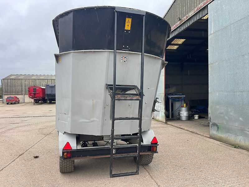 Shelbourne Reynolds Powermix Pro 13 Tub Feeder