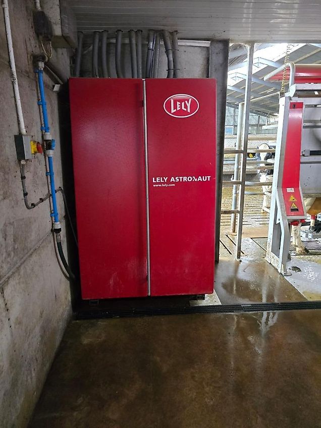 Lely Lely Astronaut A4 Right 2015