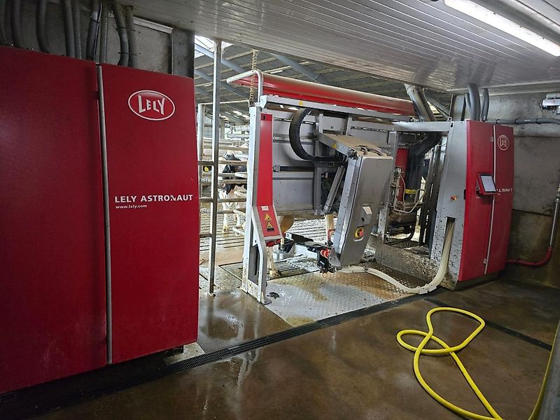 Lely Lely Astronaut A4 Right 2015