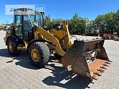 Caterpillar 906M