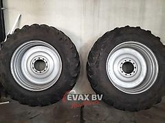 Alliance alliance en bkt 520.85R42 op velg