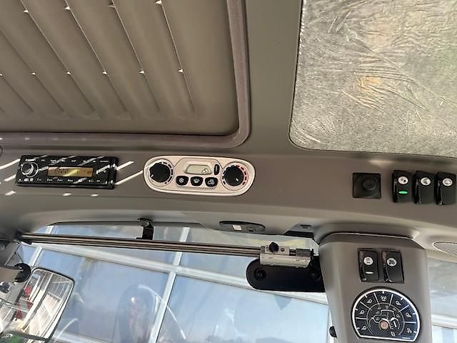 Deutz-Fahr AGROTRON 6210 TTV mit AGROSKY RTK Lenksystem VF