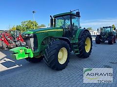 John Deere 8320