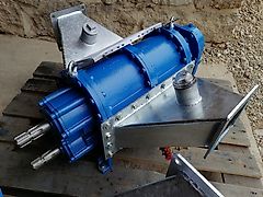 NEU Hofer !! Drehkolbenpumpe 5 m3 !! - Zapfwellenantrieb - Ölantrieb - Steinfangkasten - Güllepumpe Güllezubringer Zubringer Güllefass Güllewagen Biogas Pumpstation Pumpe Schleppschlauch Schleppschuhverte Drehkolbenpumpe