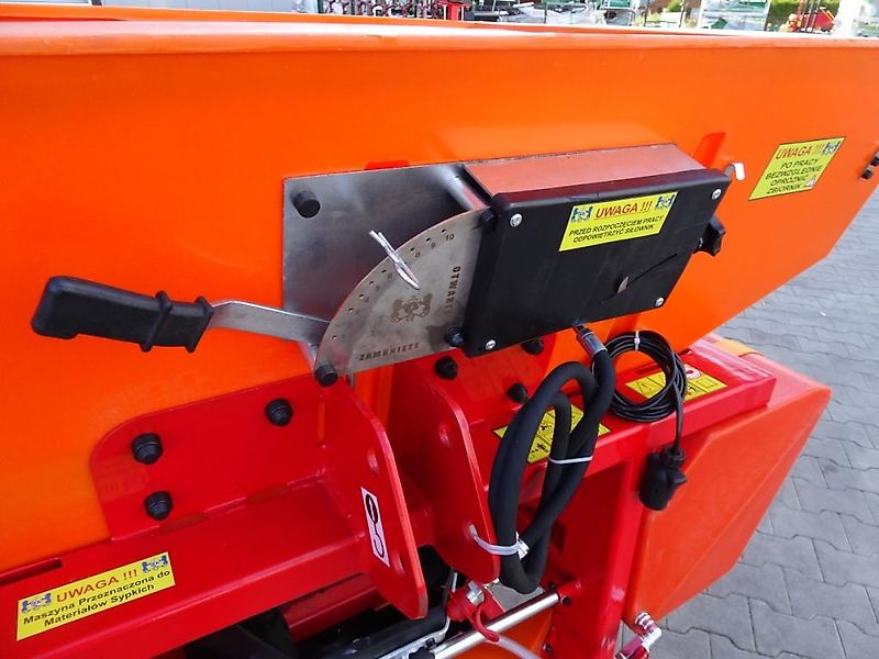 Dexwal VEMAC PSK1200H Streuer Salzstreuer Sand Sole Winterdienst NEU hydr