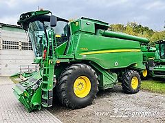 John Deere T660