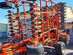 Kuhn Prolander 7500 mit Upgrade der zusätzl. Stützrad