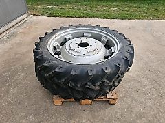 Pflegebereifung 9.5 - 36..Massey Ferguson 273