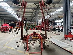 Kverneland Taarup 8076