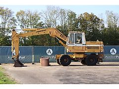 Liebherr A911C