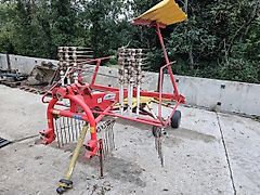 Pöttinger Pottinger Eurotop 461N Hay Rake