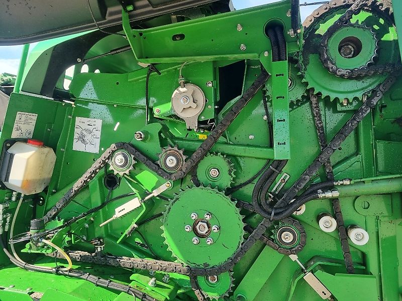 John Deere F441M