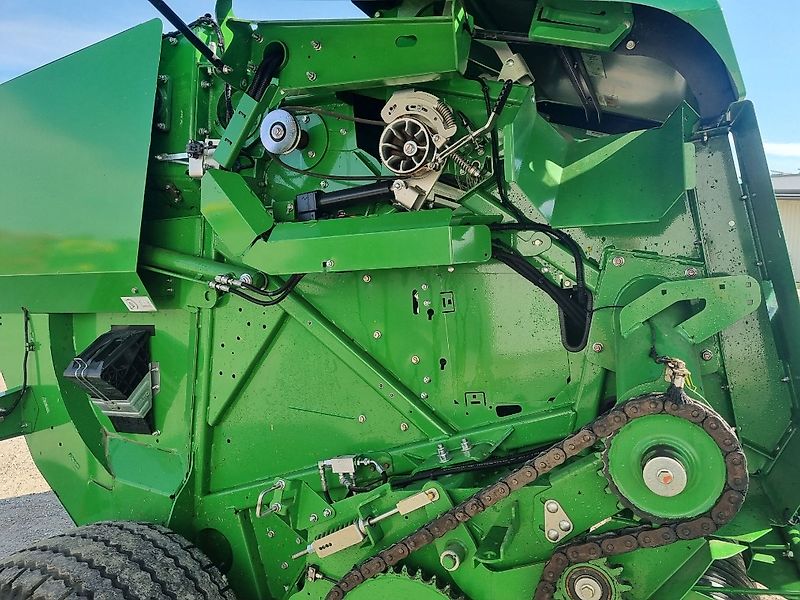John Deere F441M