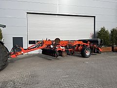 Kuhn Performer 3000 + zaaimachine