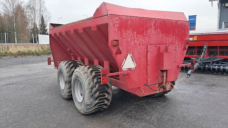 Kipa Compo 120 lannanlevitysvaunu