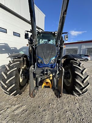 Valtra N134A