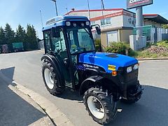 New Holland TN75V