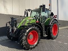 Fendt 724 S4