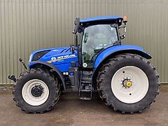 New Holland T7.270 2023 New Holland T7.270 tractor
